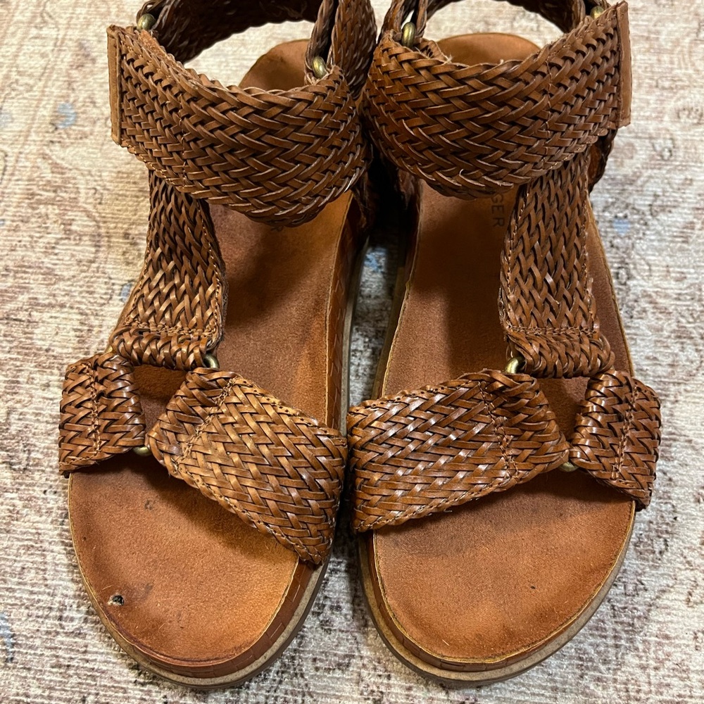 Kelsi Dagger - Women's Brown Woven Sandals